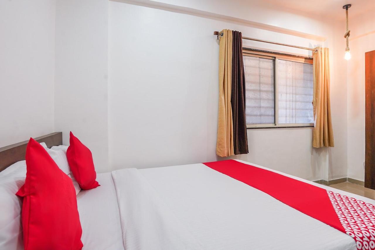 Oyo Flagship 70264 Hotel Vrindavan Mangvadi エクステリア 写真