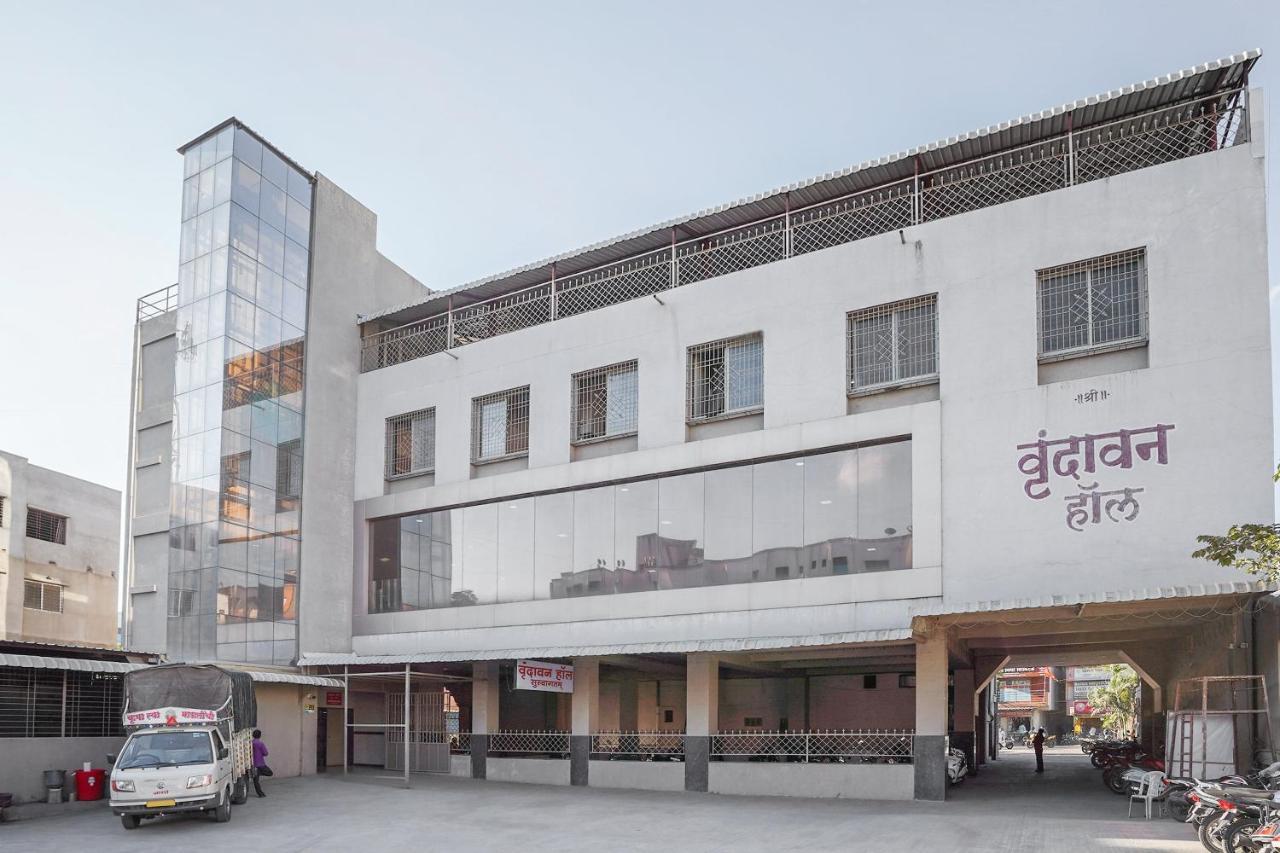 Oyo Flagship 70264 Hotel Vrindavan Mangvadi エクステリア 写真